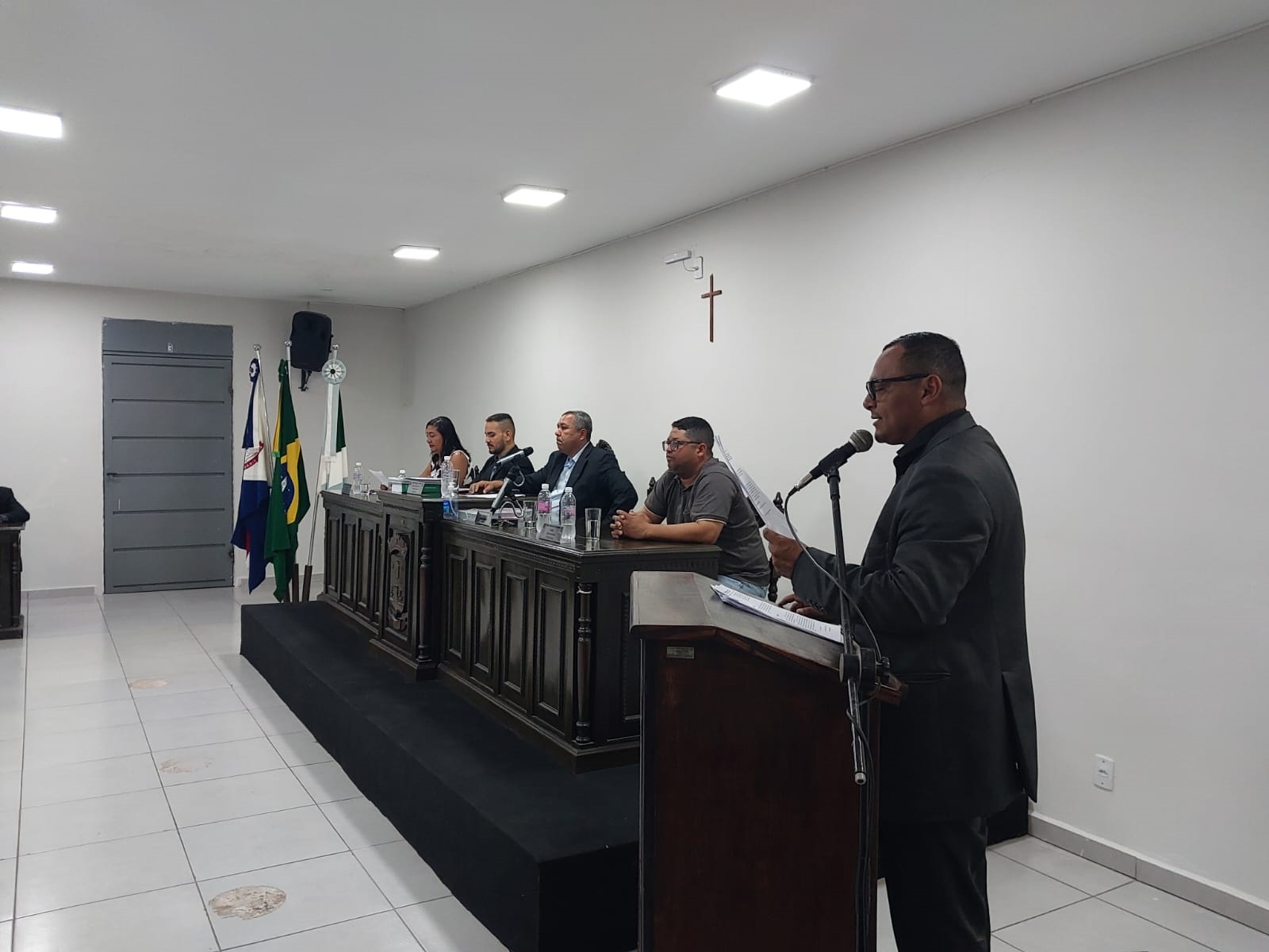 INDICAÇÃO Nº 233/2025 DO VEREADOR JOÃO BRITO