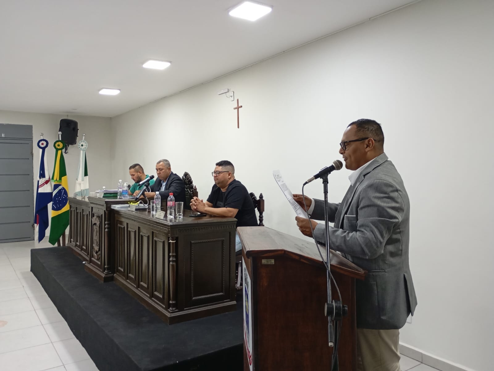 INDICAÇÕES DO VEREADOR JOÃO BRITO Nº 208 e 209/2025