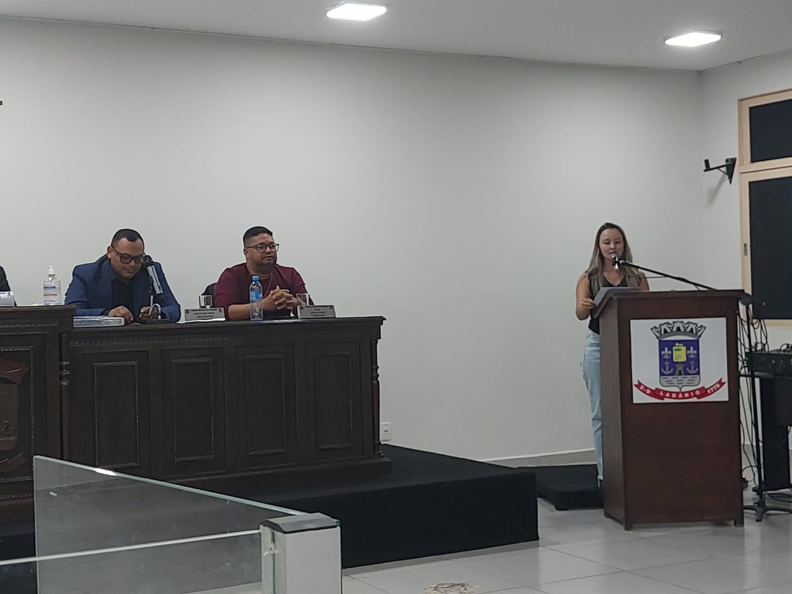 INDICAÇÃO DA VEREADORA ELIZAMA Nº 143 e 144/2025