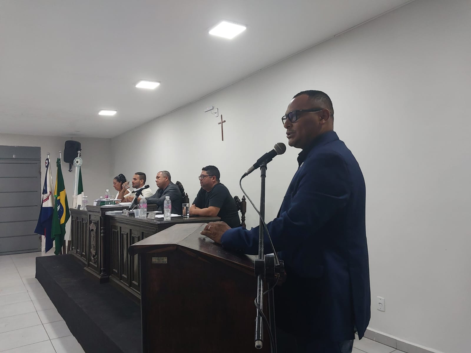 INDICAÇÕES Nº 214, 215, 216, E 217/2025 DO VEREADOR JOÃO BRITO