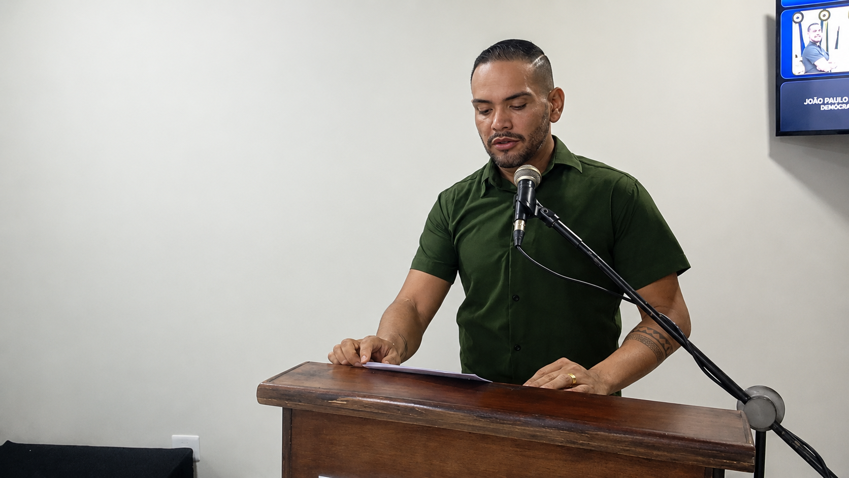 VEREADOR JOÃO PAULO APRESENTA INDICAÇÕES Nº 148 e 149/2026