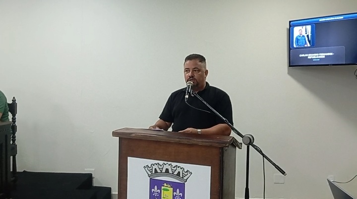 VEREADOR CARLOS EDUARDO FERNANDES SILVA APRESENTA INDICAÇÕES Nº 141, 142 E 143/2026