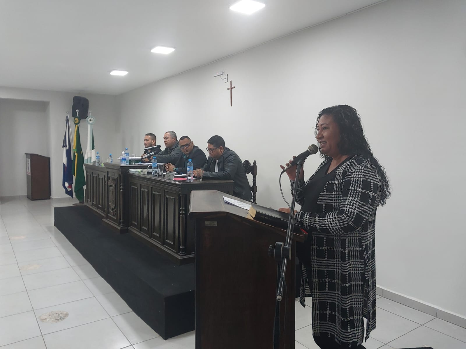 INDICAÇÃO DA VEREADORA MAGDA CHALEGA Nº 156/2025 e PROJETO DE LEI Nº 019 DE 24 DE JUNHO DE 2025